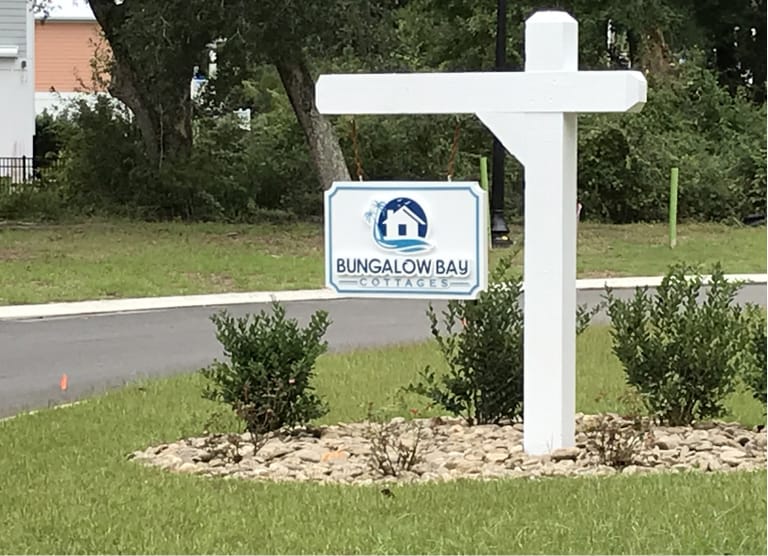 Bungalow Bay outdoor sign